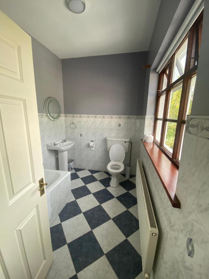 Five Glens Inn Manorhamilton Exteriér fotografie
